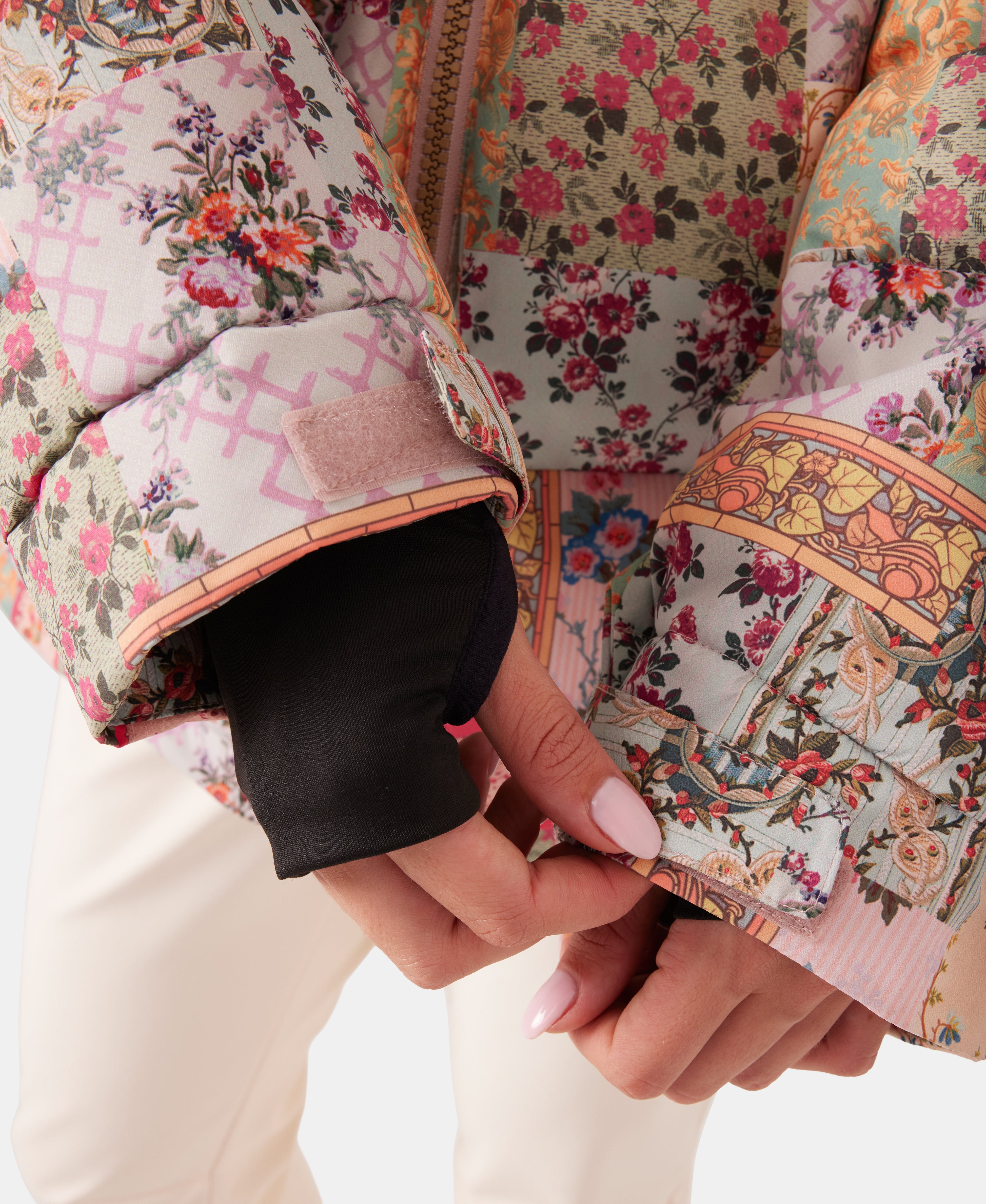 Alofted Puffy Jacket - Image 8