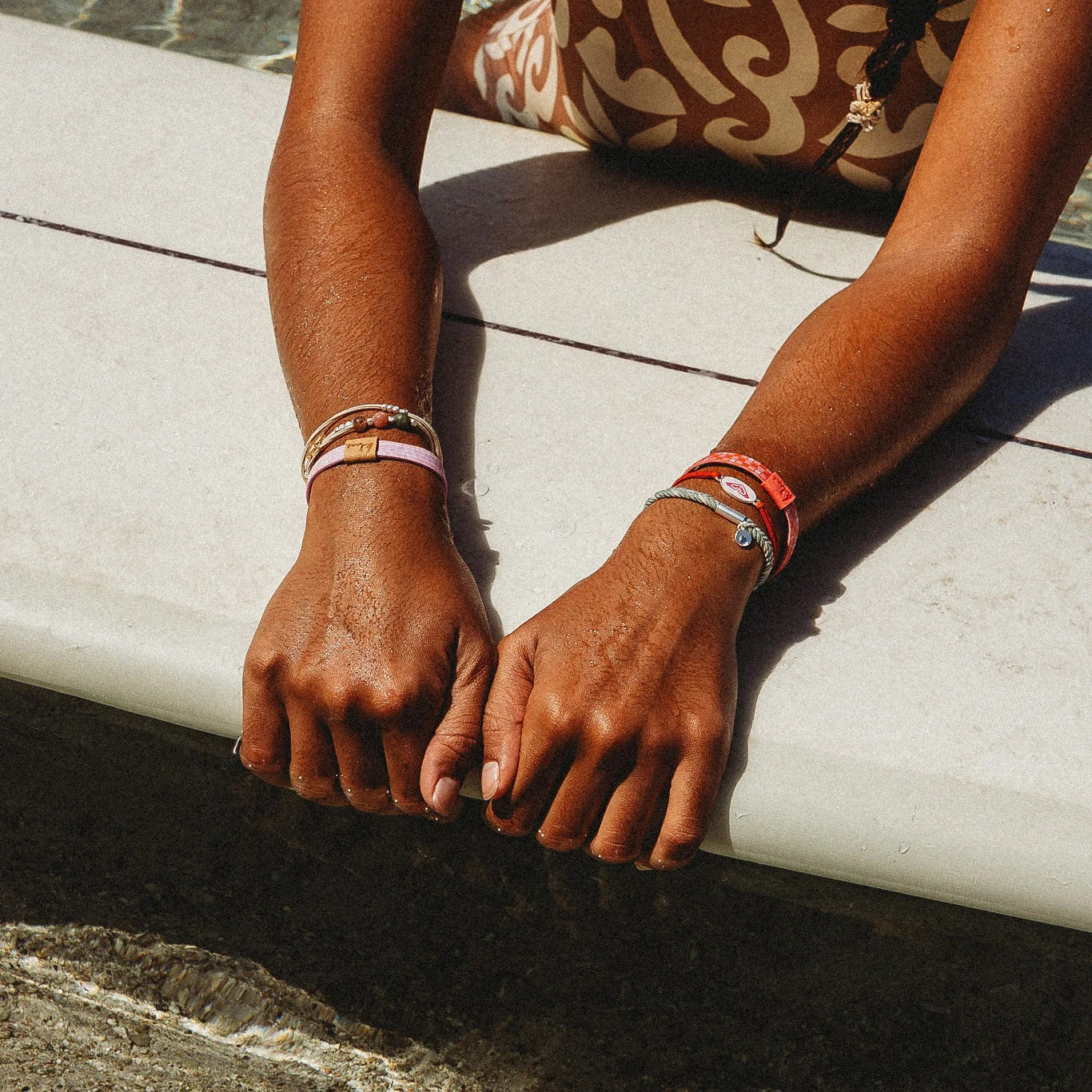 K'lani X Roxy Hair Tie Bracelet - Image 5